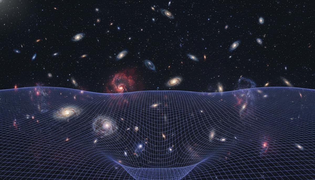 Физики предсказали конец Вселенной в виде «Большого сжатия» Космический пейзаж с галактиками и туманностями на фоне сжимающейся к центру сетки пространства-времени.