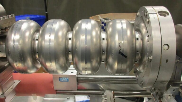 Срок распада ядерных отходов сократят до трехсот лет